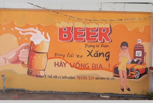 Tranh Vẽ Về Bia Độc Lạ Và Mê Hoặc