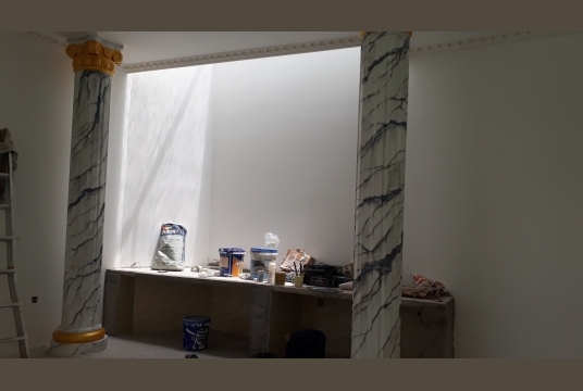 Vẽ Giả Đá Cột Tròn Vân Đen Xám