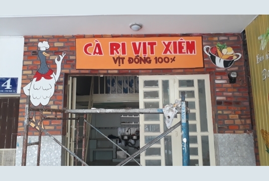 Vẽ Bảng Hiệu Và Trang Trí Mặt Tiền Quán Cà Ri Vịt Xiêm