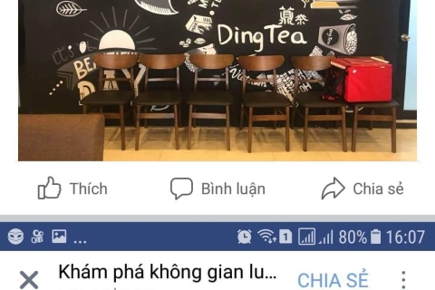                    Tranh Chữ Hiện Đại Ngay Sảnh Chính Của Quán Trà 