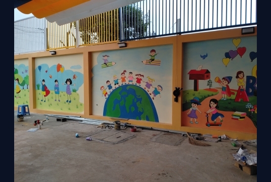 Vẽ Tranh Tường Trang Trí khuôn viên Trường Mầm non Hạnh phúc 